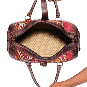 Vintage-Inspired Large Carpet Bag - Stylish and Roomy for All Your Travel Needs