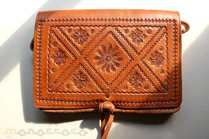 Moroccan Leather handcrafting  - Marrakech art