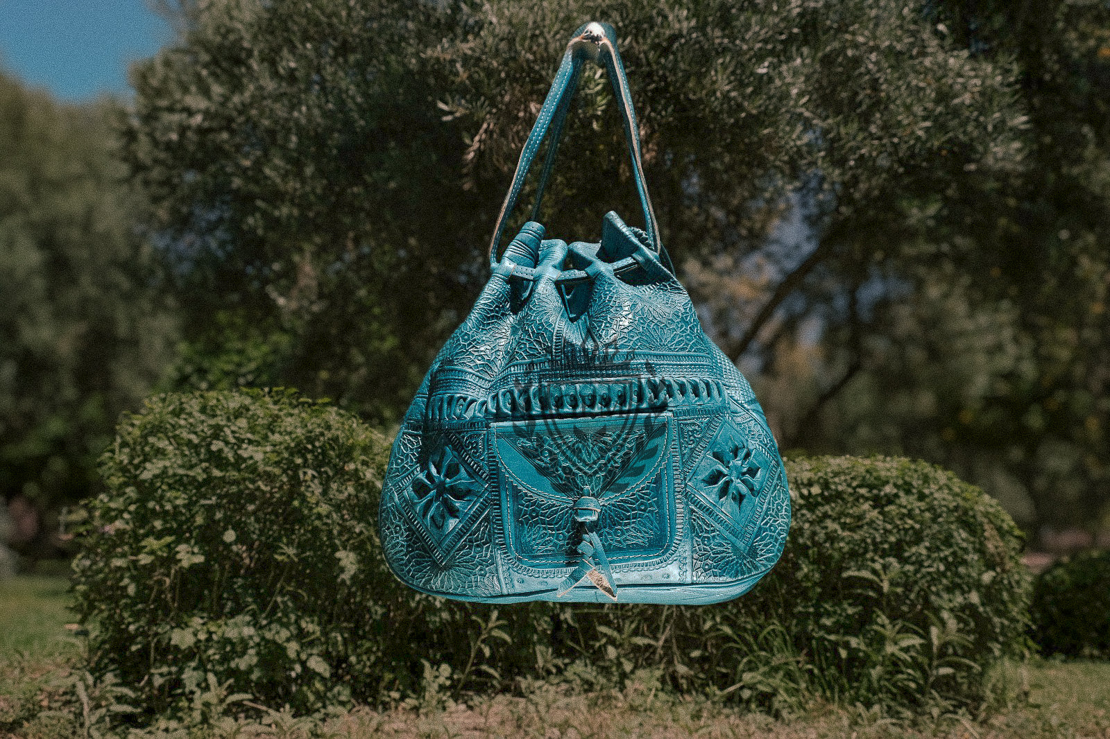 Trendy Weekender Bags for Women by Gifts From Morocco