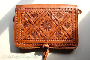 Moroccan Leather handcrafting  - Marrakech art