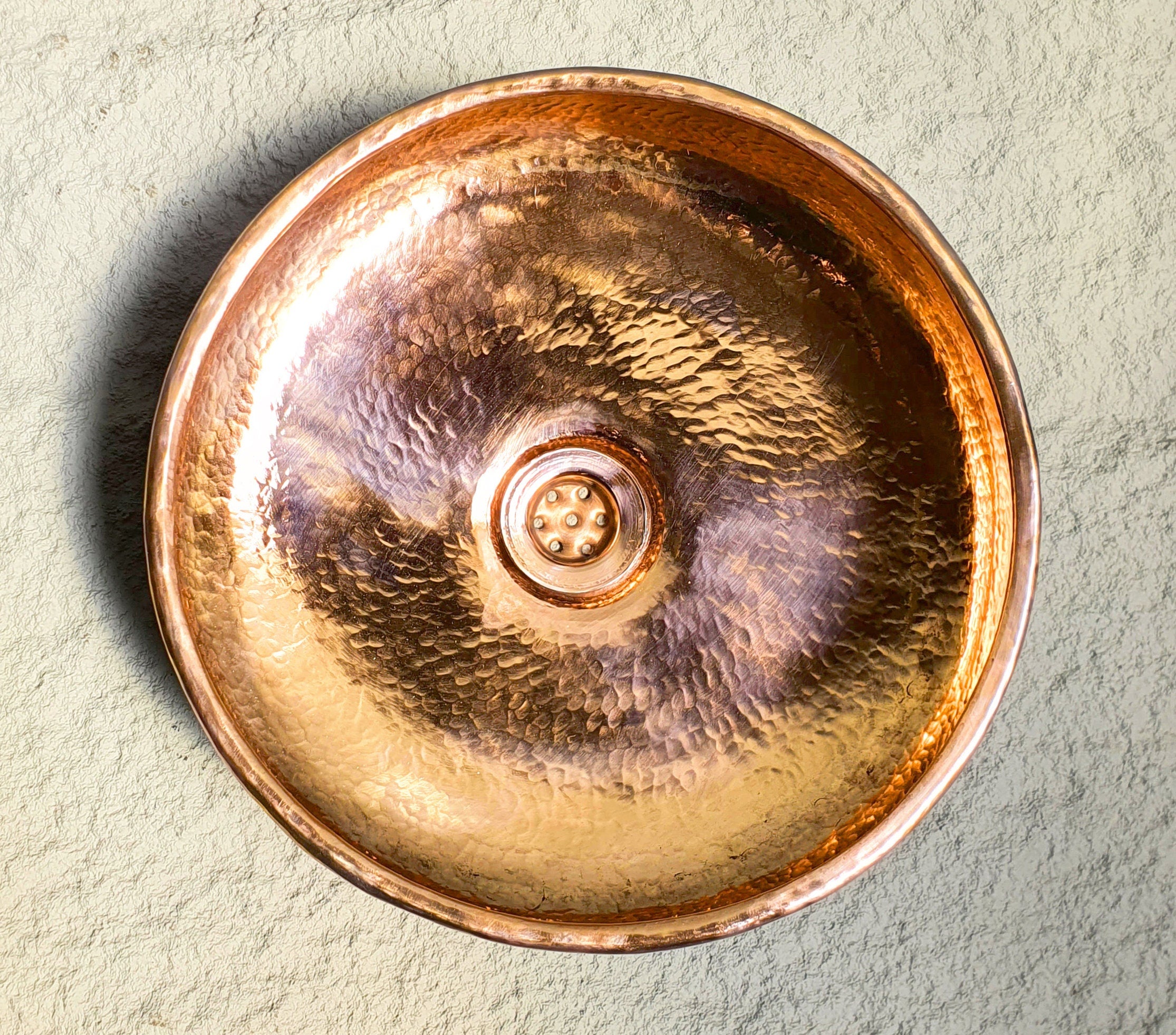 Green Patina Copper Bathroom Sink – Handcrafted Oxidized Round Washbasin – Solid Copper Vessel Sink