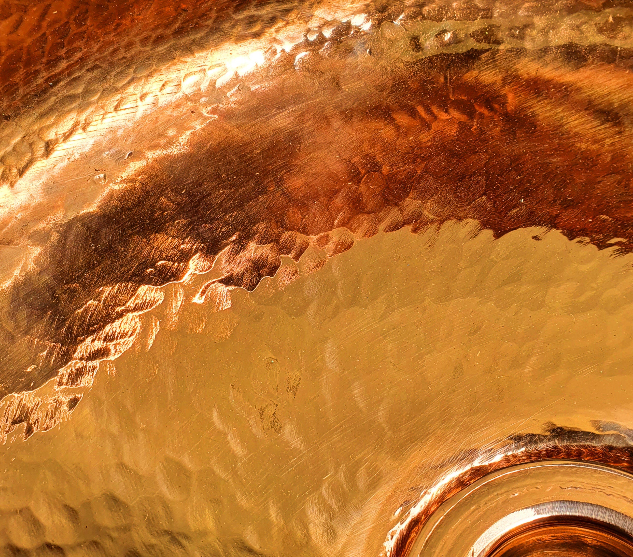 Green Patina Copper Bathroom Sink – Handcrafted Oxidized Round Washbasin – Solid Copper Vessel Sink