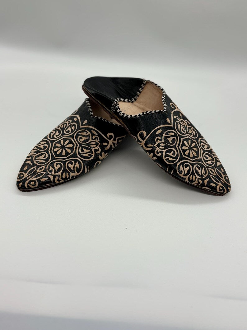 Handcrafted Moroccan Leather Babouches – Embroidered Women’s Slippers