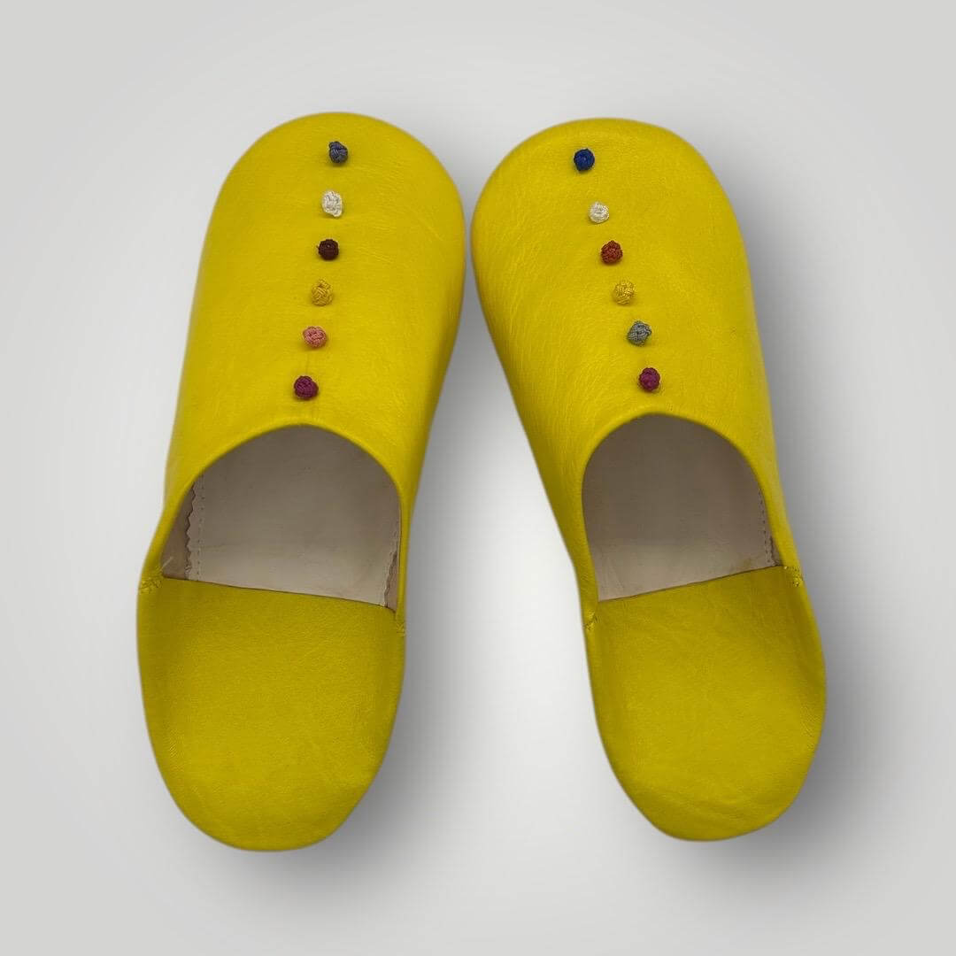 Handmade Moroccan Leather Slippers for Women with Pompon – All Sizes & Colors | Ideal Gift