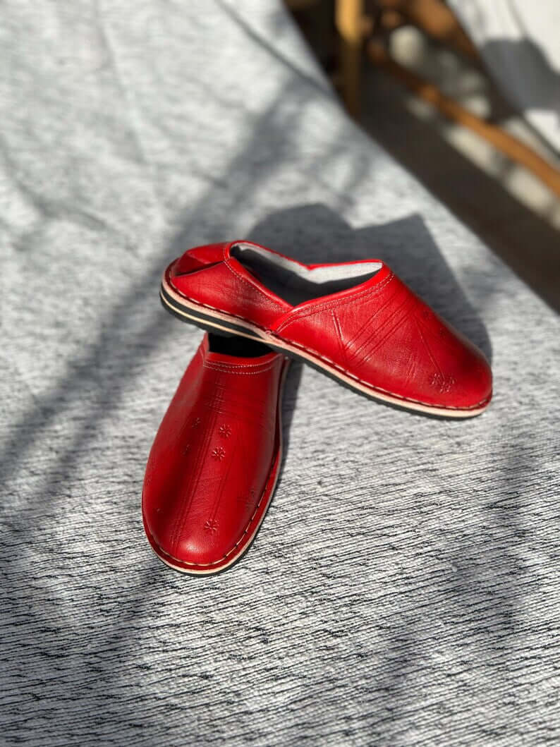 Unisex Slippers for Men & Women | All Sizes & Colors Available