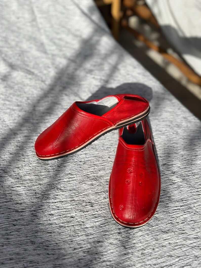 Unisex Slippers for Men & Women | All Sizes & Colors Available