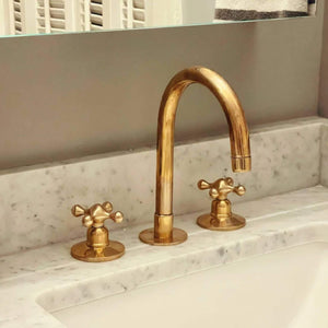 Unlacquered brass bathroom faucet, Antique brass vanity sink faucet, 3-hole deck mount faucet, Vintage bathroom faucet, Solid brass faucet, Deck mount faucet, Brass bath faucet, Classic bathroom faucet, Bathroom renovation faucet


