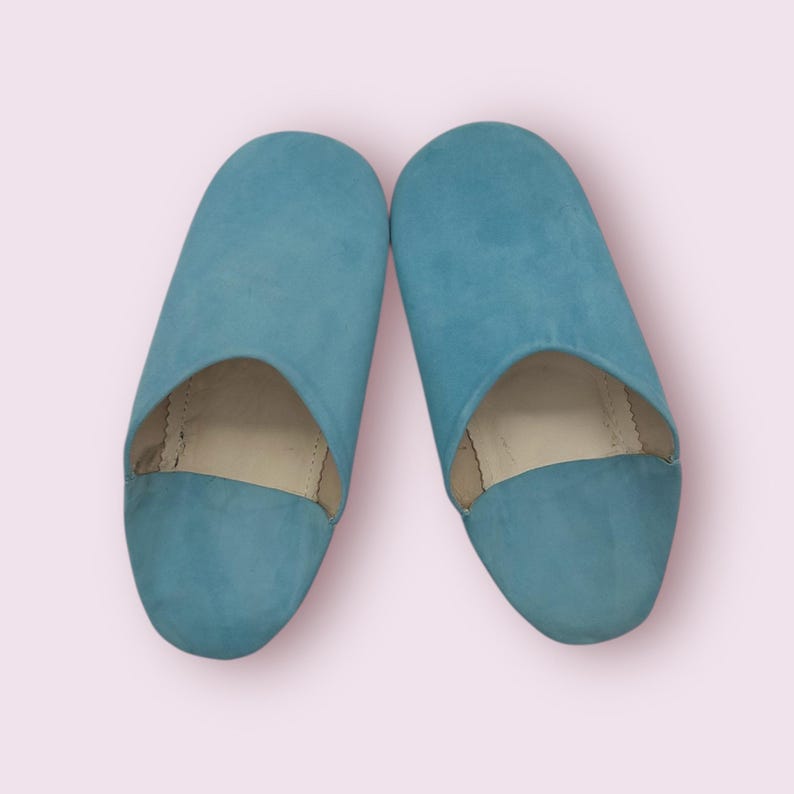 Women’s Leather Mules in All Colors – Cozy Indoor Gift Idea