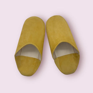 Women’s Leather Mules in All Colors – Cozy Indoor Gift Idea