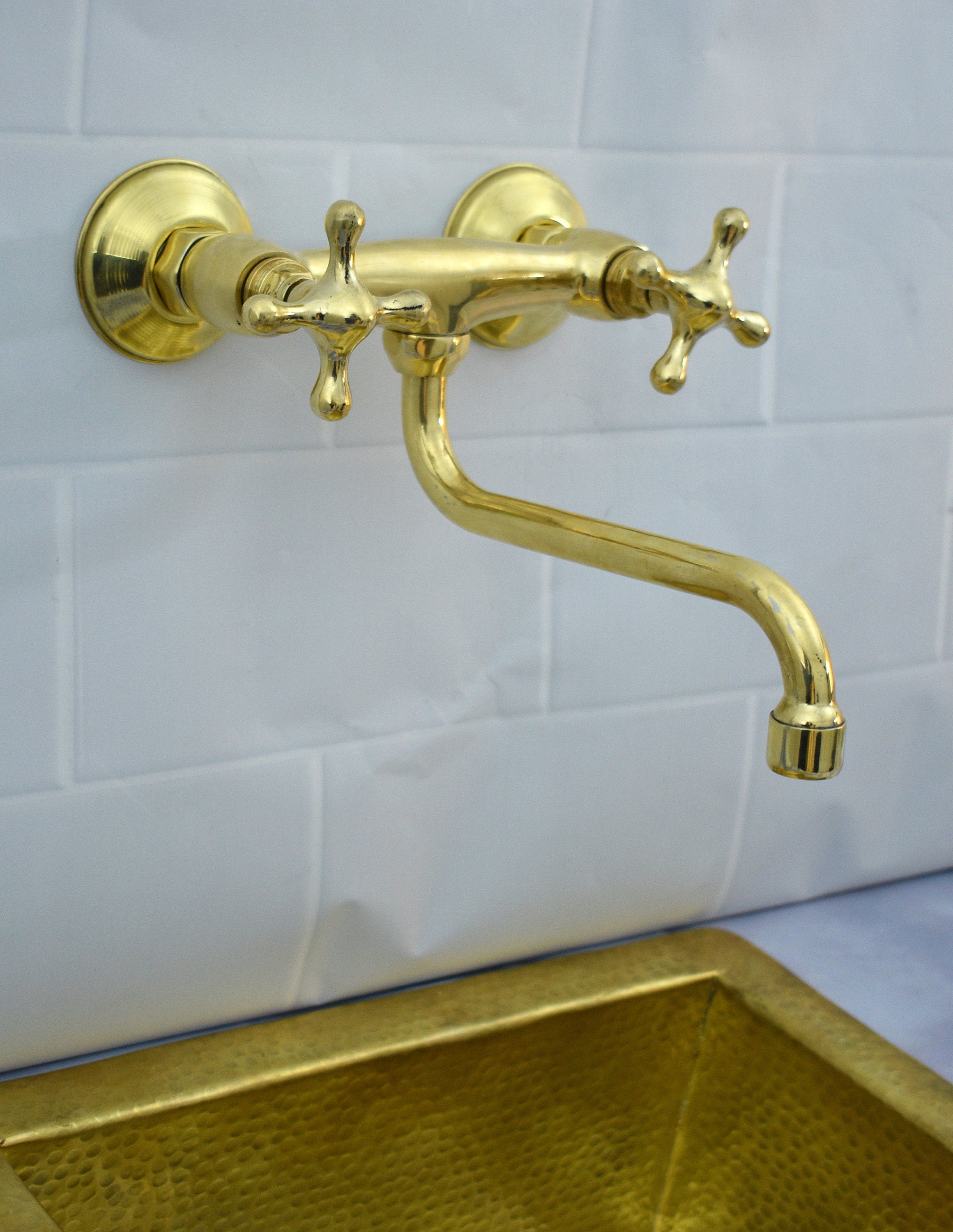 Kitchen Faucet with Double Cross Handles & 8-Inch Swivel Spout – Handmade Vintage Hot & Cold Mixer