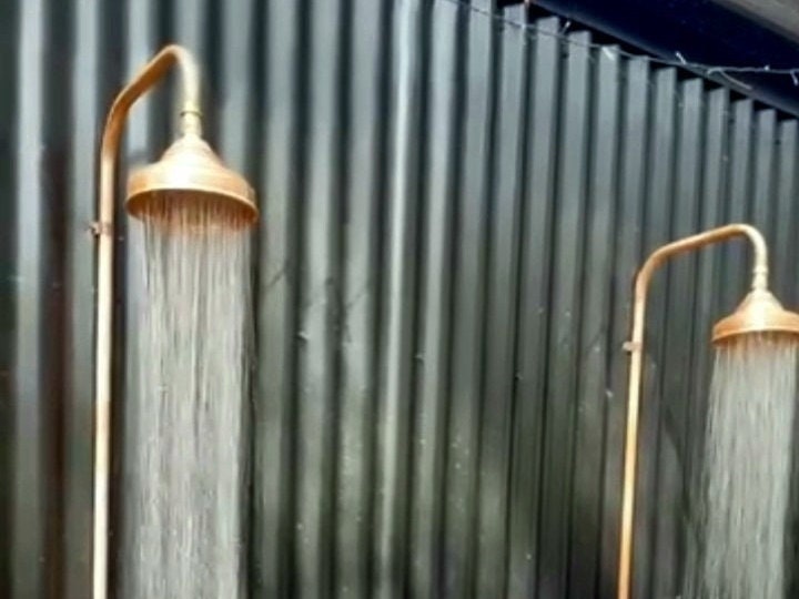 Handcrafted Copper Rain Shower Head – Outdoor & Indoor High-Pressure Unlacquered Finish (4"–8")