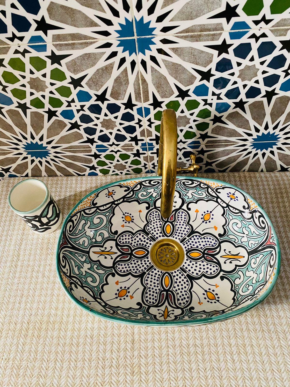 Ceramic Sink – Oval Vessel Basin – Hand-Painted Bathroom Sink