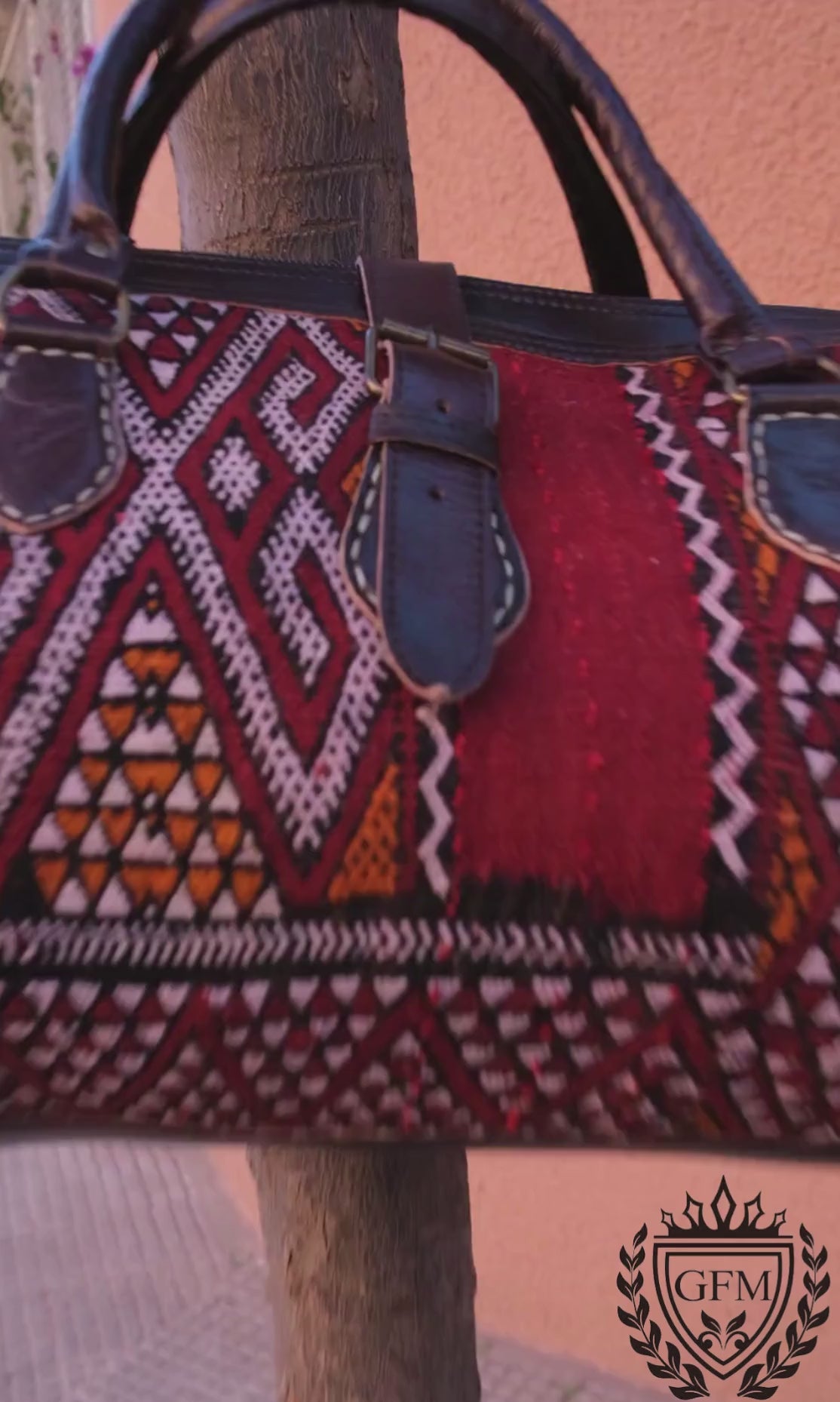 Vintage Large Carpet Bag - Unique Handmade Antique Luggage for Fashionable Travelers