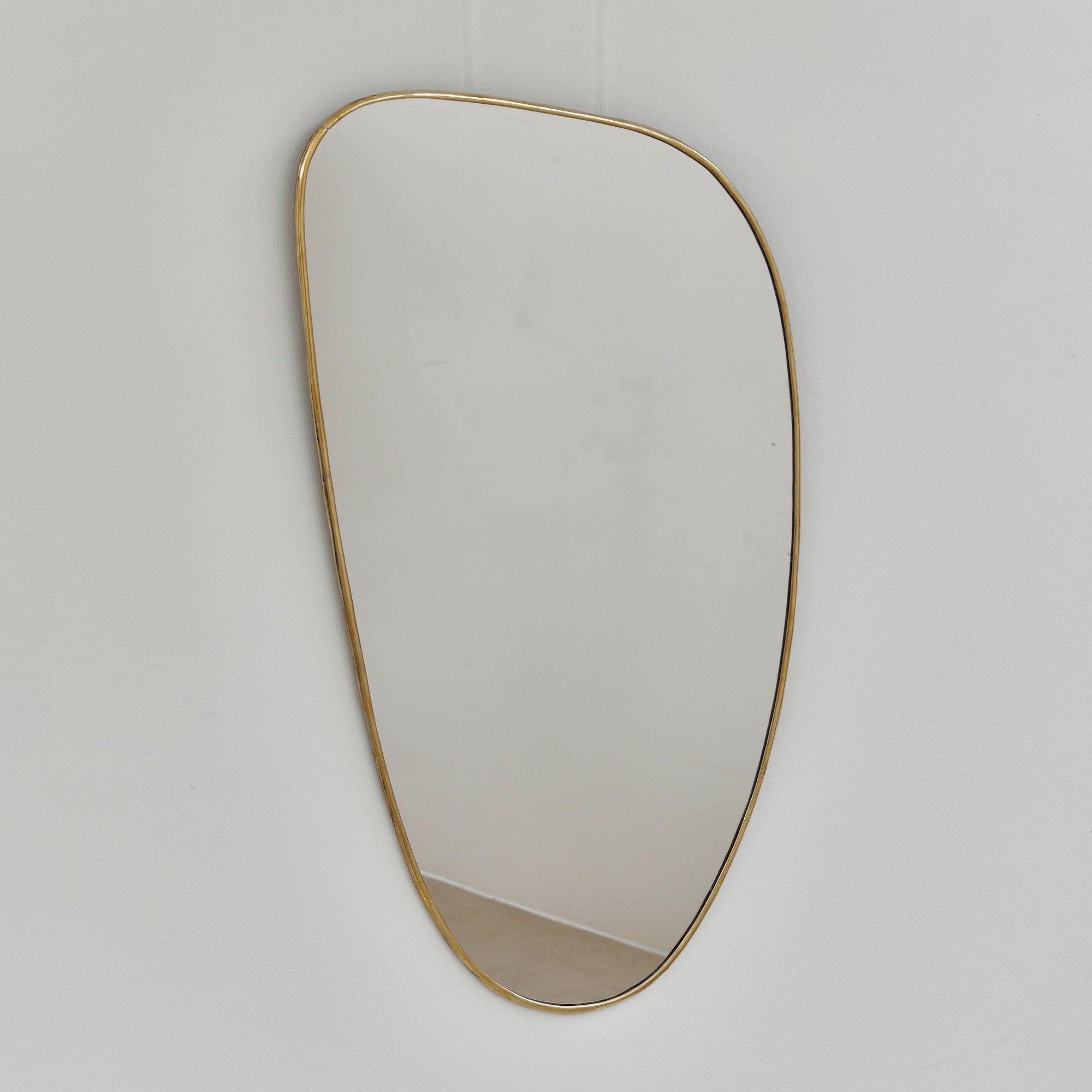 Brass Irregular Mirror - Aesthetic Home Decor - Luxurious Wall Decor