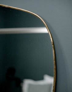 Brass Irregular Mirror - Aesthetic Home Decor - Luxurious Wall Decor