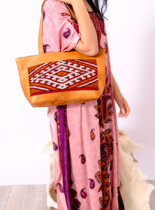 GFM | kilim Handbag - GFM -giftsfrommorocco-morocco leather