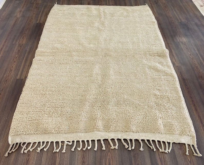 Moroccan rug Off-white, Solid rug, Plain rug, Solid Moroccan plain rug