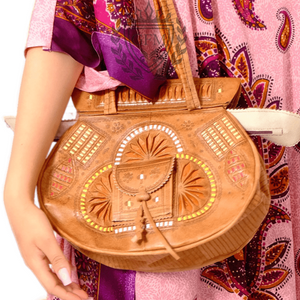 GFM | Graved bohemian Shoulder leather bag