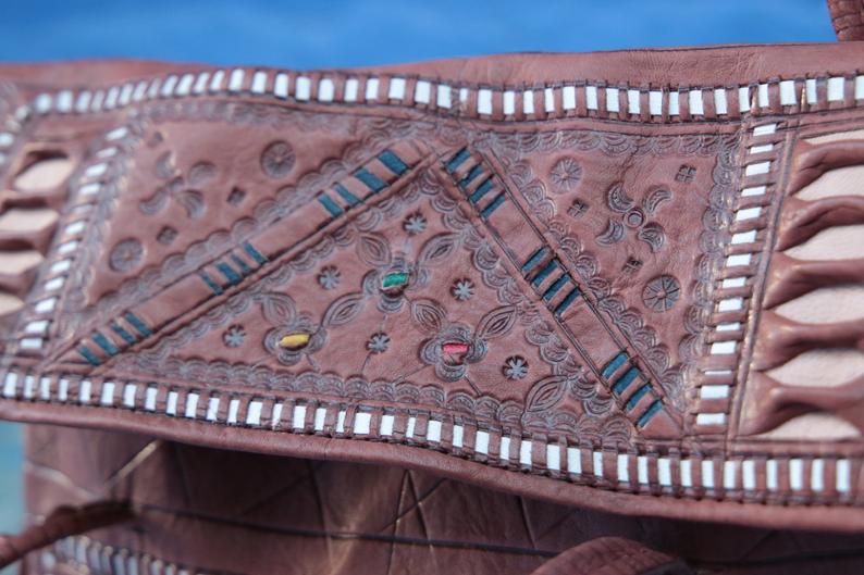 VINTAGE MOROCCAN LEATHER BAG - GFM -giftsfrommorocco-morocco leather
